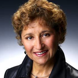 Photo Headshot of Dina Chacon-Reitzel